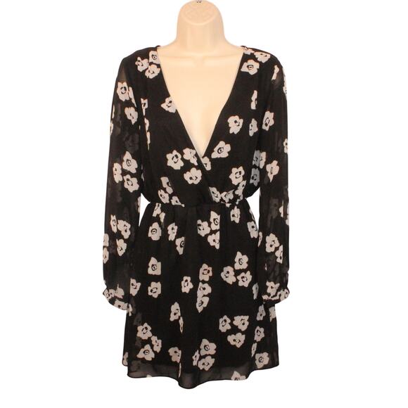 Express Y2K Black White Floral Babydoll Long Sleeve V-Neck Mini Dress XS - Picture 1 of 10